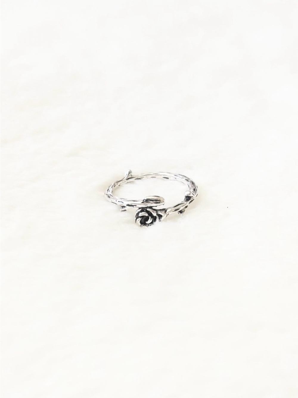 5/$15 🩷 MUST BUNDLE Silver Rose Vine Ring - Women Jewelry